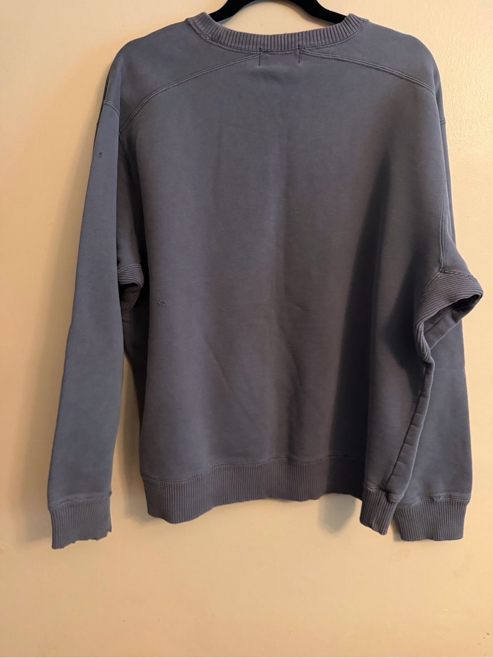 Eddie Bauer Men's Crewneck Sweatshirt in Slate Blue with Subtle Logo - Picture 2 of 7